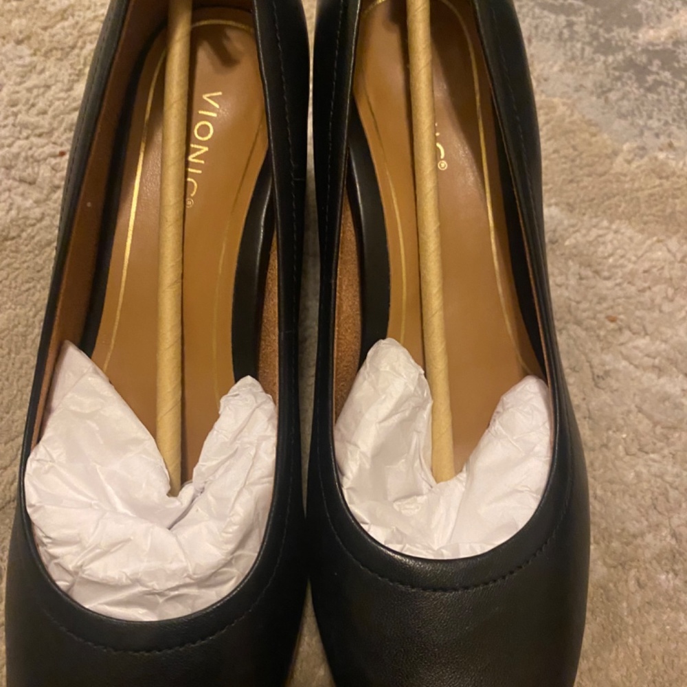 Vionic Pump Carmel - image 8